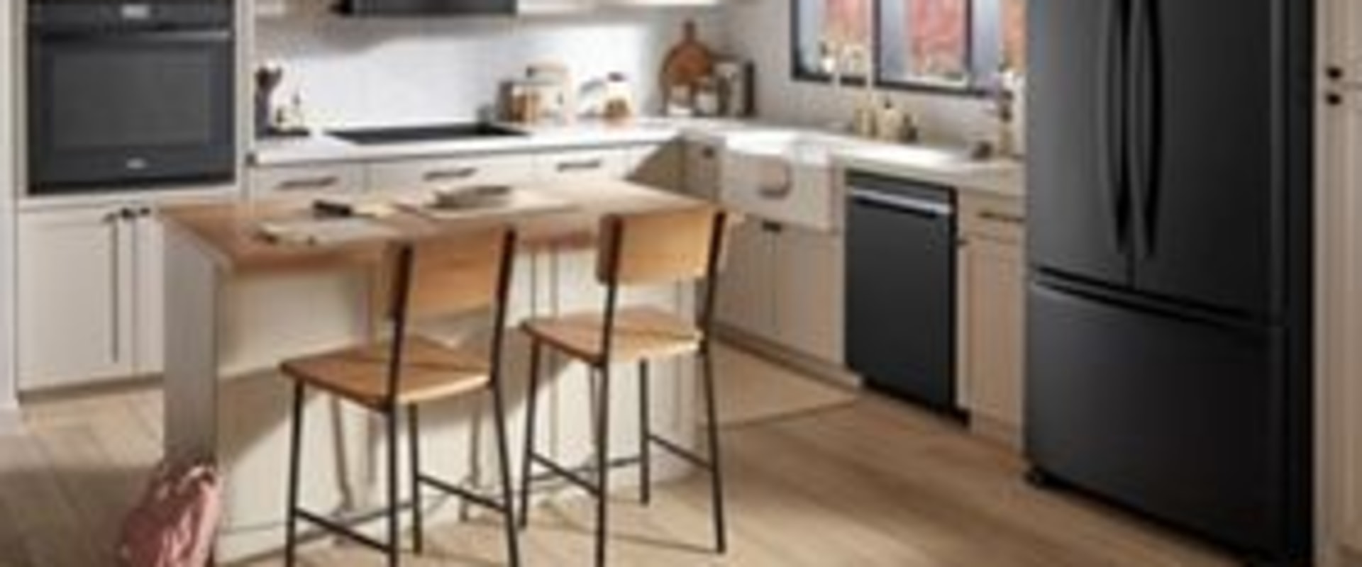 What are two major appliances?